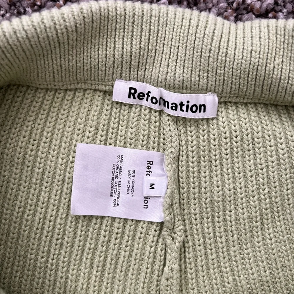 Reformation Shorts - Picture 2 of 2